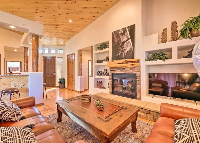 Golfer's Getaway In Show Low: Twin Townhomes!