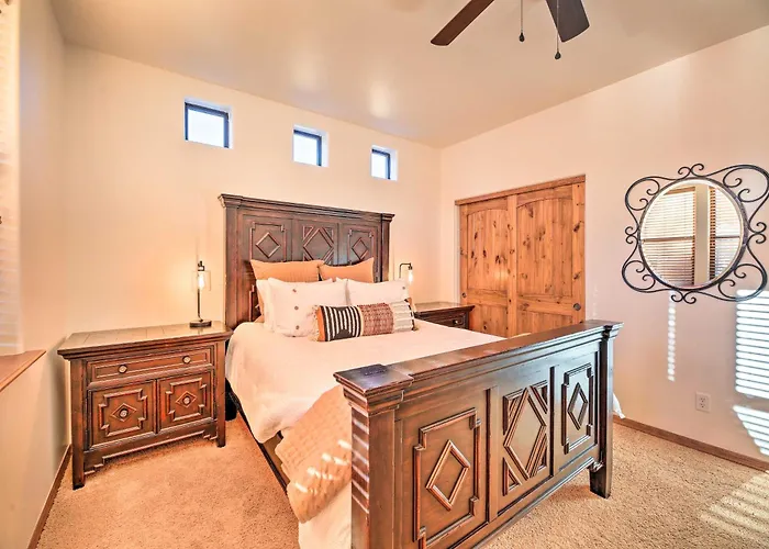 Golfer's Getaway In Show Low: Twin Townhomes! *